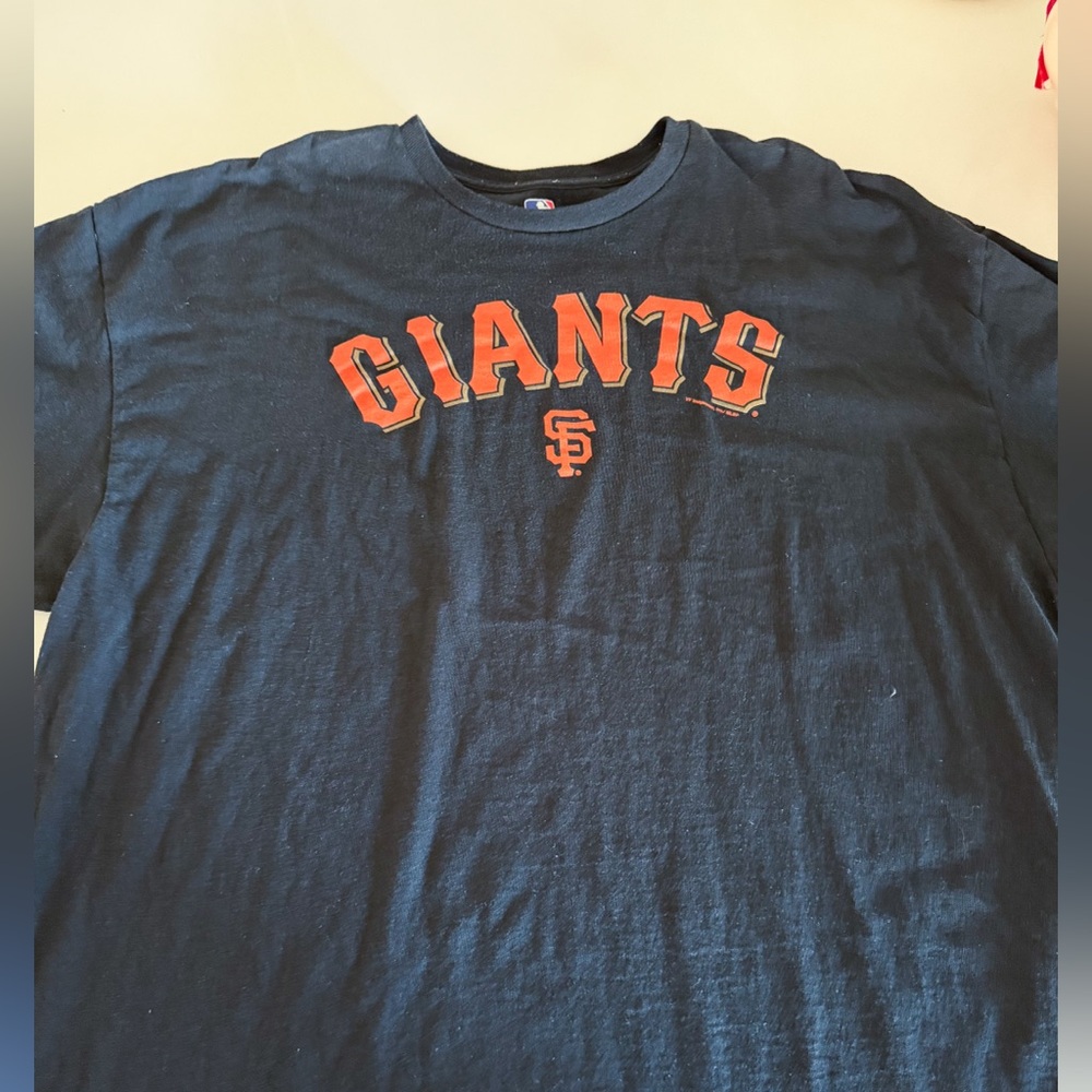 Genuine Merchandise SF Giants Tee - Picture 2 of 3